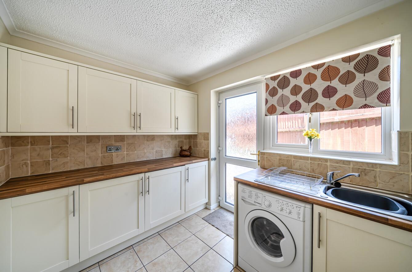 St Peters Avenue, Fforestfach, Swansea, SA5 5BX